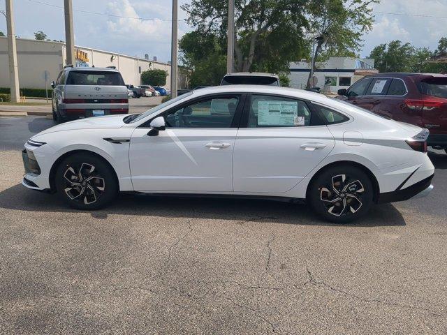 new 2025 Hyundai Sonata car, priced at $30,325