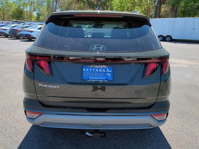 new 2025 Hyundai Tucson car, priced at $32,905