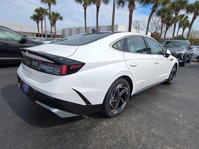 new 2024 Hyundai Sonata car, priced at $32,725