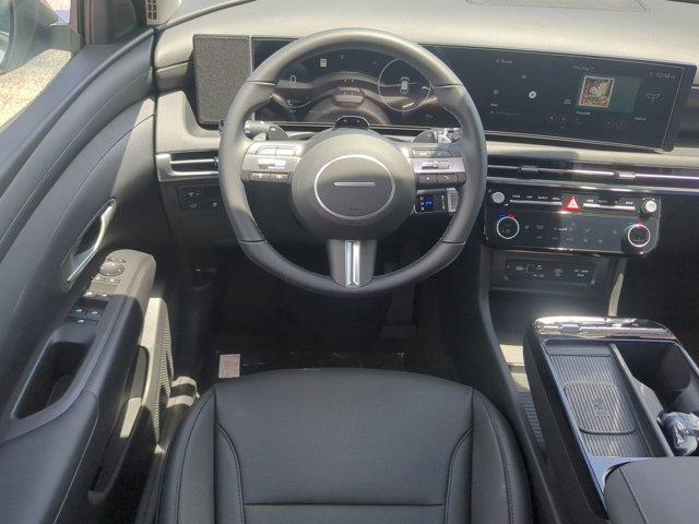 new 2025 Hyundai TUCSON Hybrid car, priced at $39,730