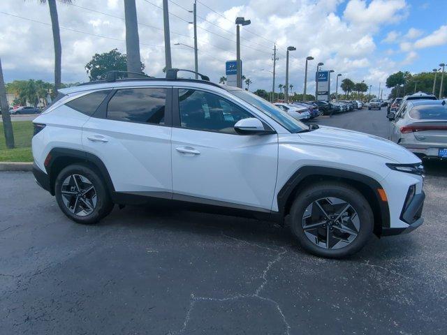 new 2025 Hyundai TUCSON Hybrid car, priced at $39,730