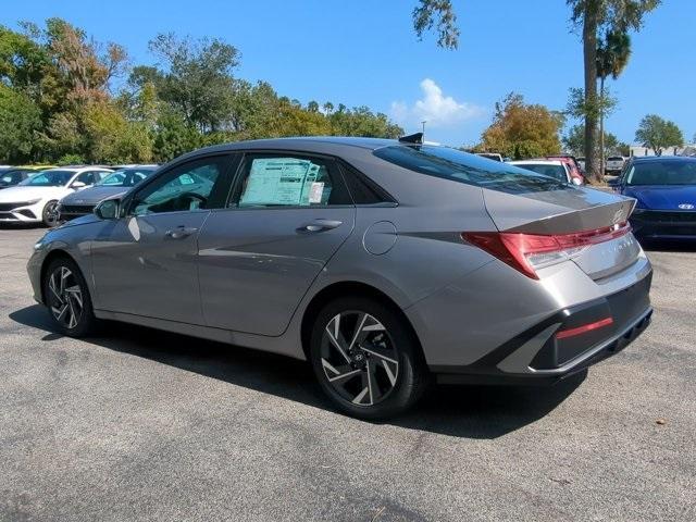 new 2025 Hyundai Elantra car, priced at $27,020