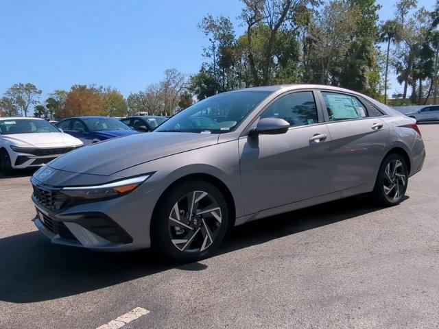 new 2025 Hyundai Elantra car, priced at $27,020