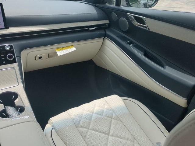 new 2025 Genesis GV80 car, priced at $82,804