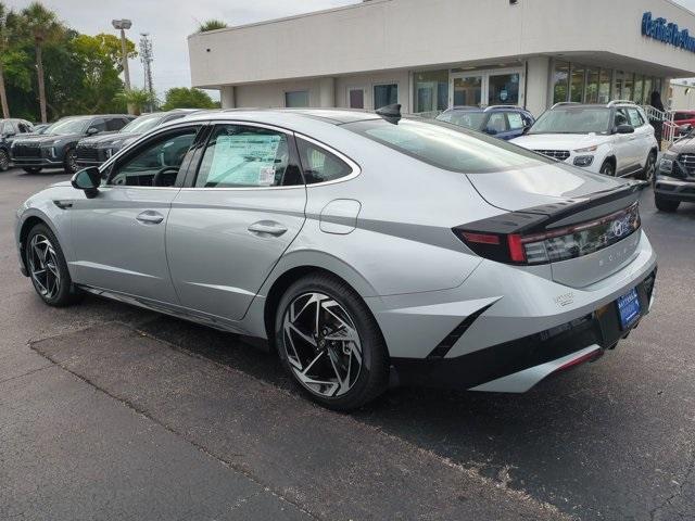 new 2024 Hyundai Sonata car, priced at $32,255