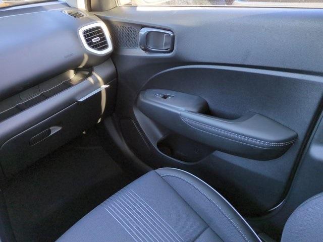 new 2025 Hyundai Venue car, priced at $25,480
