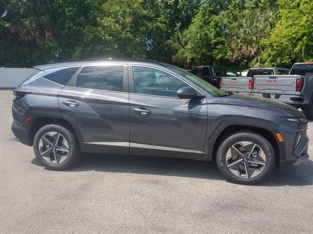 new 2025 Hyundai TUCSON Hybrid car, priced at $38,560