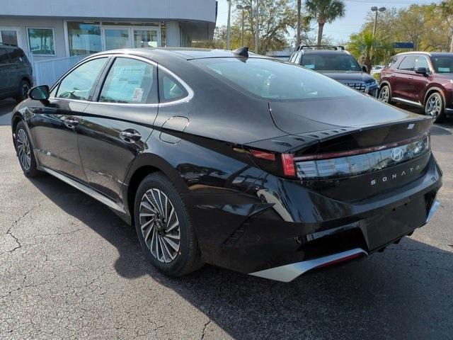 new 2025 Hyundai Sonata Hybrid car, priced at $39,485