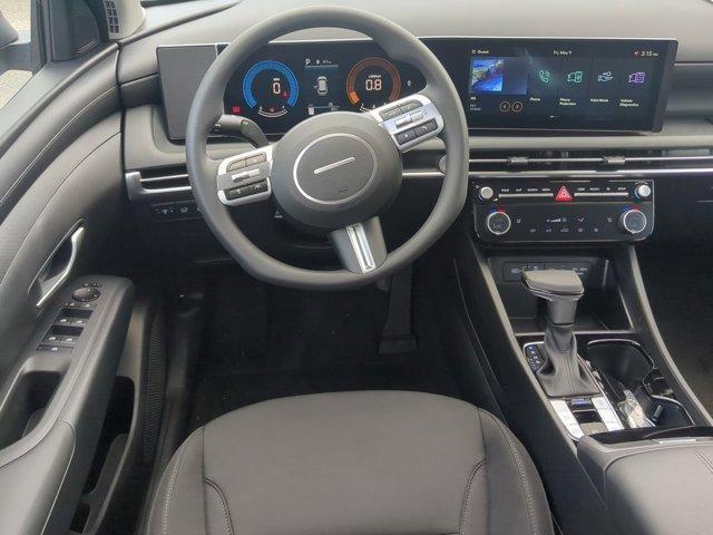 new 2025 Hyundai Tucson car, priced at $32,015