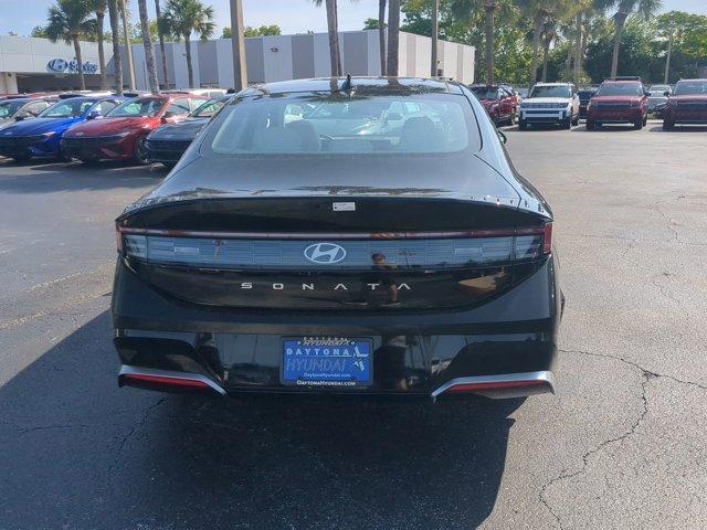 new 2025 Hyundai Sonata car, priced at $32,880