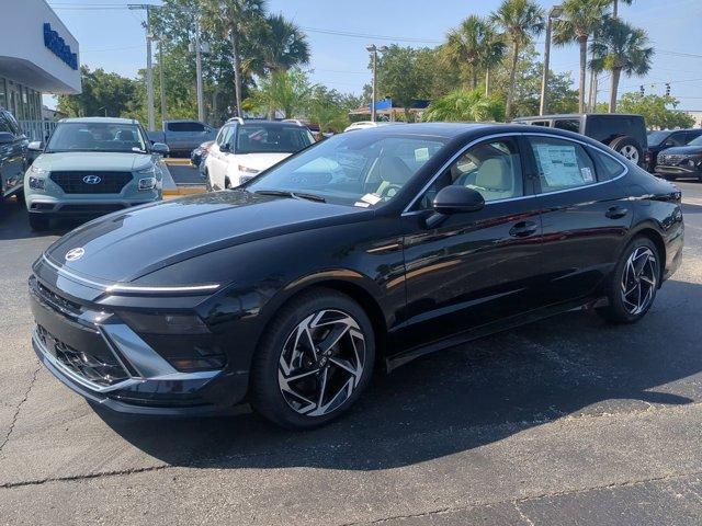 new 2025 Hyundai Sonata car, priced at $32,880