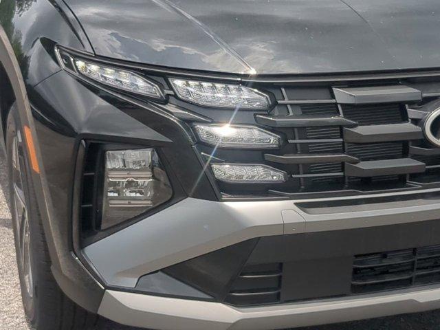 new 2025 Hyundai TUCSON Hybrid car, priced at $38,475