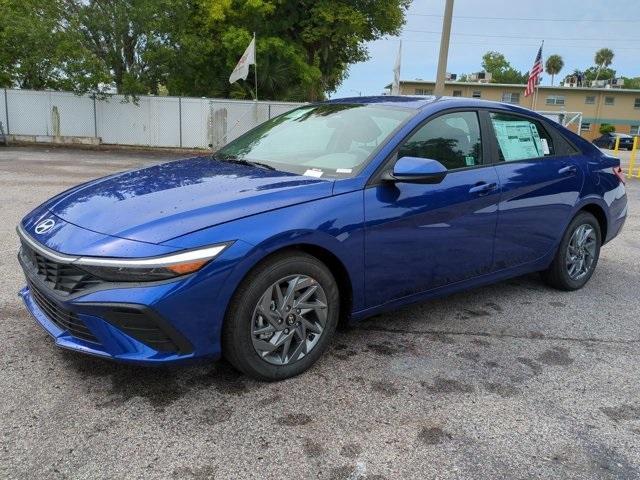 new 2025 Hyundai Elantra car, priced at $25,065