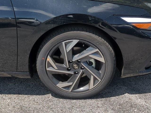 new 2025 Hyundai Elantra car, priced at $25,165