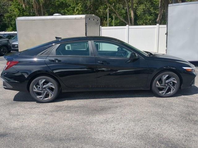 new 2025 Hyundai Elantra car, priced at $25,165