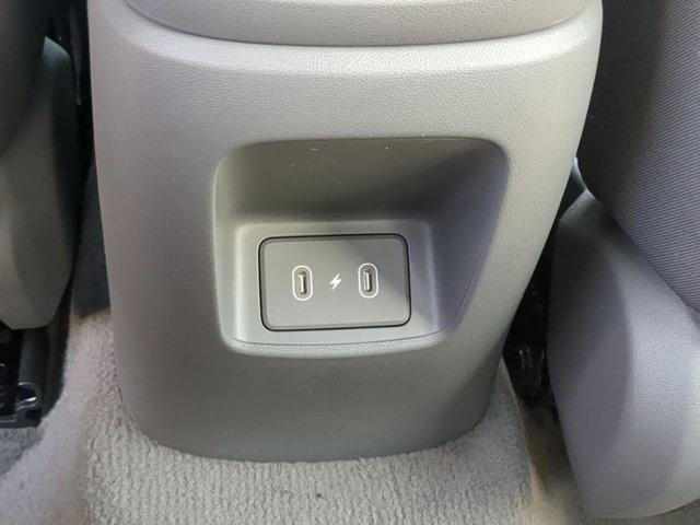 new 2025 Hyundai Elantra car, priced at $25,165