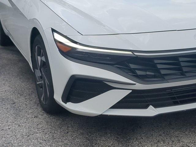 new 2025 Hyundai Elantra car, priced at $25,540