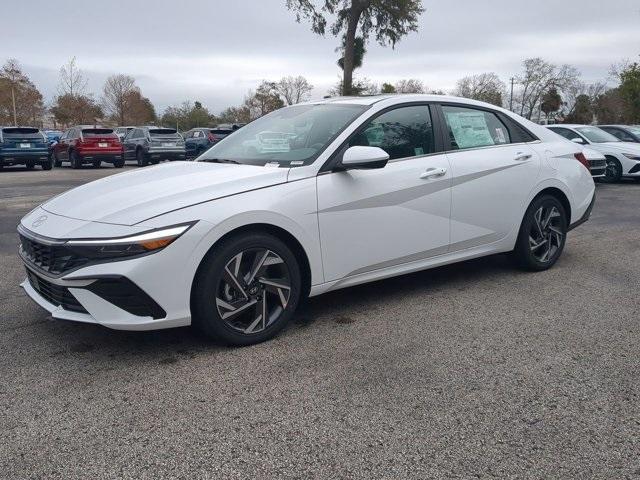 new 2025 Hyundai Elantra car, priced at $27,740