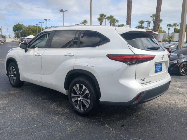 used 2023 Toyota Highlander car, priced at $35,492