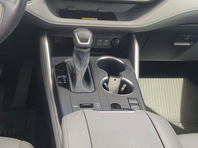 used 2023 Toyota Highlander car, priced at $35,492