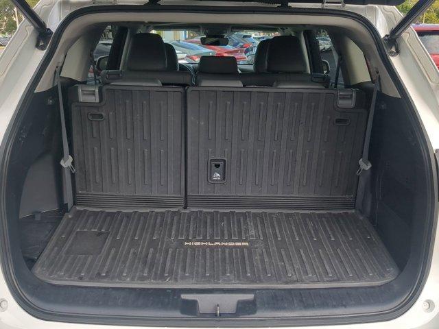 used 2023 Toyota Highlander car, priced at $35,492