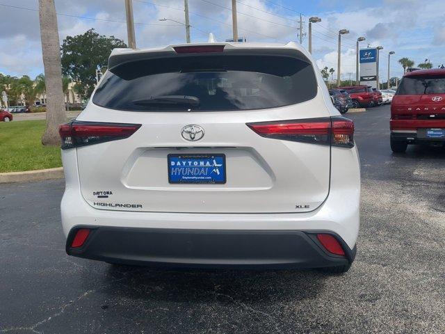 used 2023 Toyota Highlander car, priced at $35,492