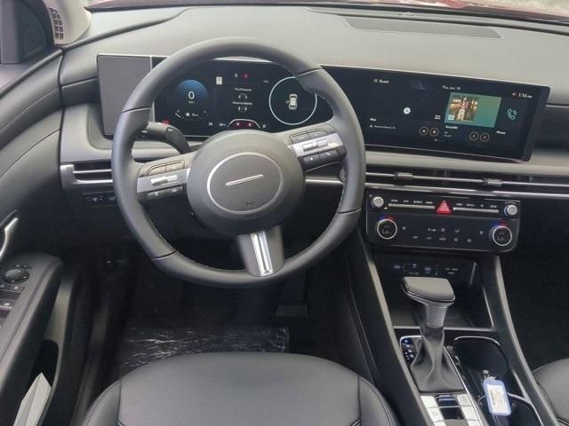 new 2025 Hyundai Tucson car, priced at $35,795