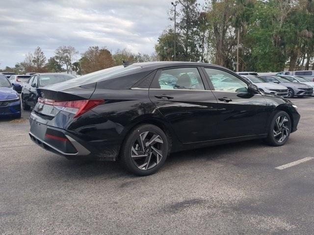 new 2025 Hyundai Elantra car, priced at $28,225