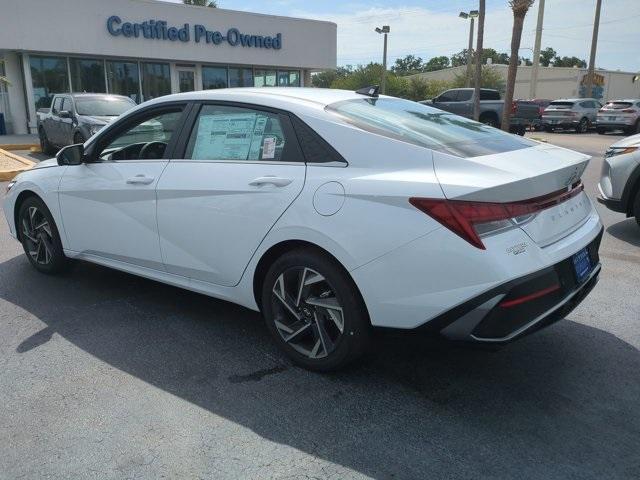 new 2024 Hyundai Elantra car, priced at $29,400