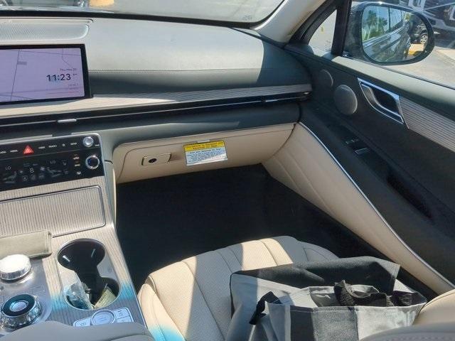 new 2025 Genesis GV80 car, priced at $68,935