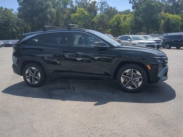 new 2025 Hyundai Tucson car, priced at $35,404