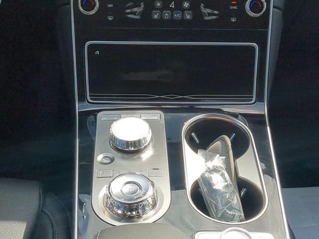 new 2025 Genesis GV80 car, priced at $61,155