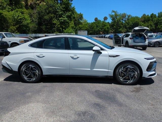 new 2024 Hyundai Sonata car, priced at $32,715