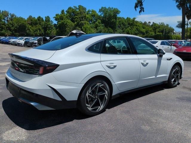 new 2024 Hyundai Sonata car, priced at $32,715