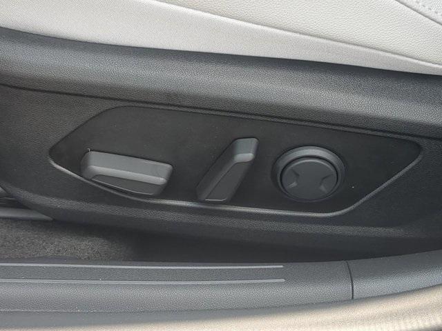 new 2025 Hyundai Elantra car, priced at $28,545