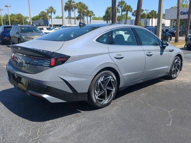 new 2025 Hyundai Sonata car, priced at $32,880