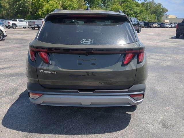 new 2025 Hyundai Tucson car, priced at $32,680