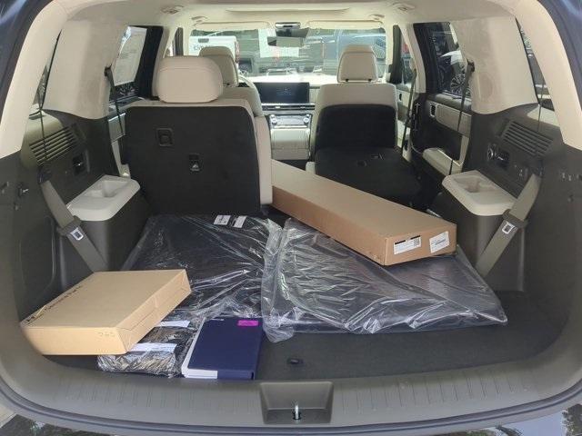 new 2025 Hyundai SANTA FE HEV car, priced at $52,104