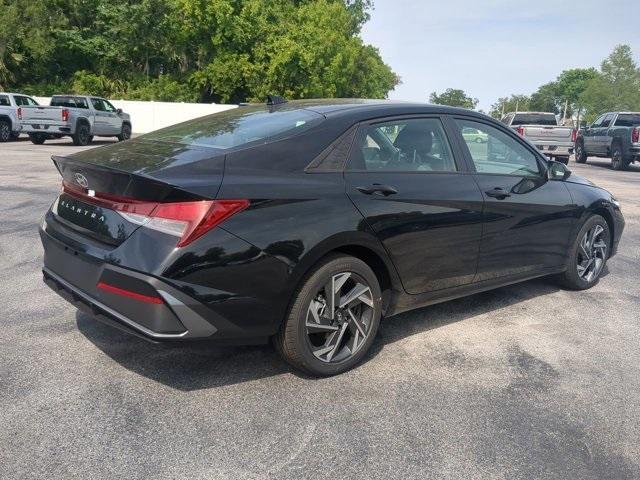 new 2025 Hyundai Elantra car, priced at $25,165