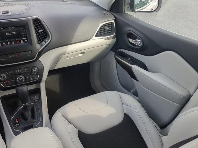 used 2020 Jeep Cherokee car, priced at $14,992
