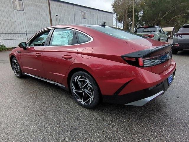 new 2024 Hyundai Sonata car, priced at $32,245