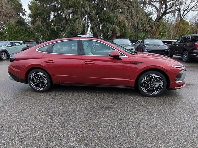 new 2024 Hyundai Sonata car, priced at $32,245