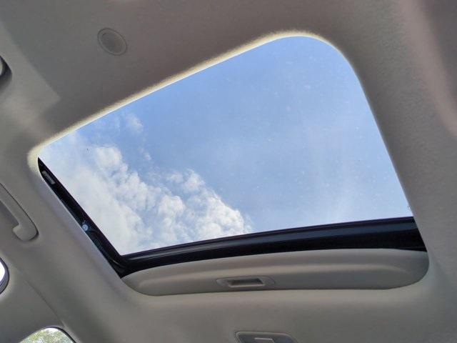 new 2026 Hyundai Venue car, priced at $25,050