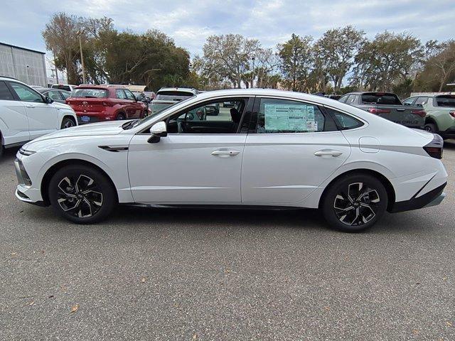 new 2024 Hyundai Sonata car, priced at $29,700