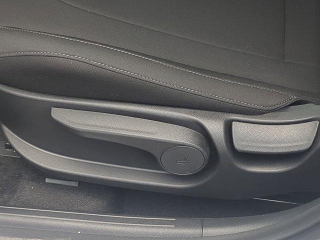 new 2025 Hyundai Elantra car, priced at $25,510