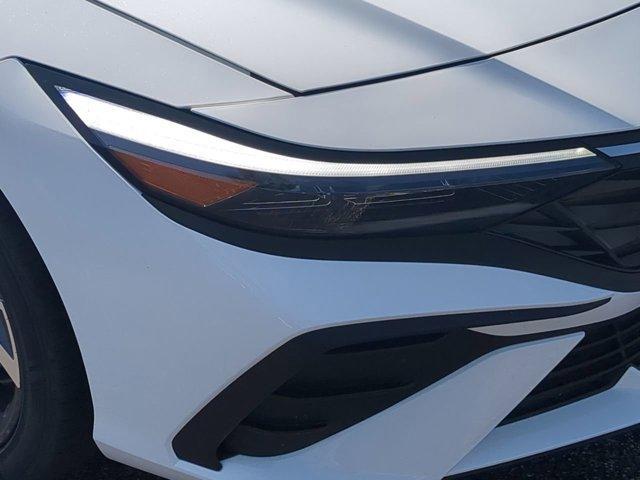new 2025 Hyundai Elantra car, priced at $25,565