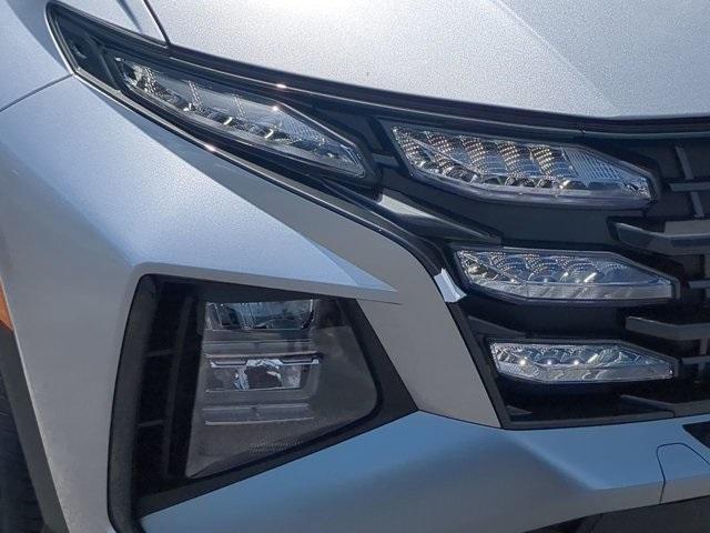 new 2025 Hyundai TUCSON Hybrid car, priced at $38,365