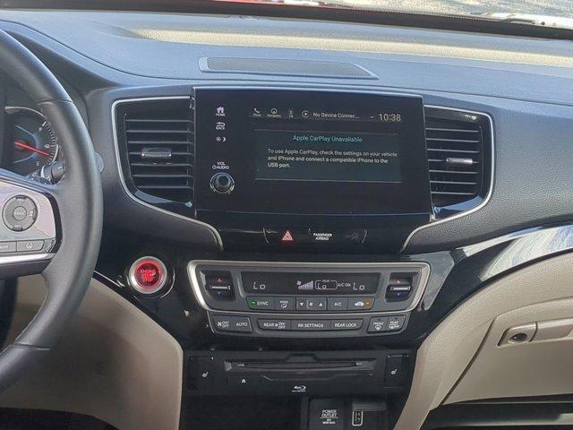 used 2022 Honda Pilot car, priced at $35,326