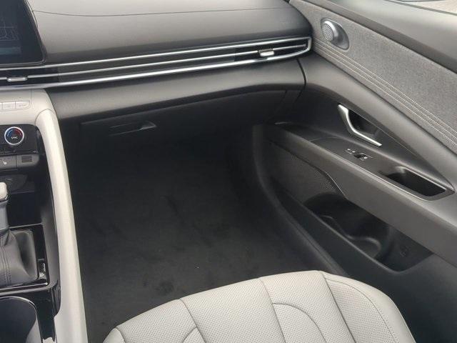new 2025 Hyundai Elantra car, priced at $28,545