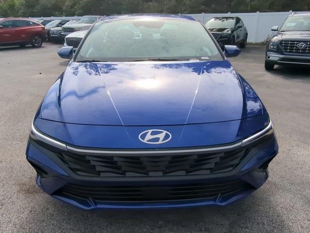 new 2025 Hyundai Elantra car, priced at $27,645